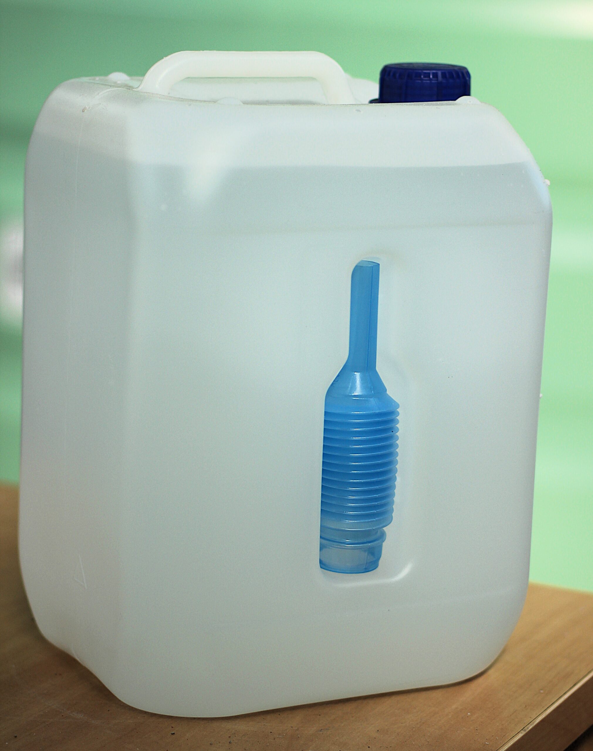 Płyn X-blue w kanistrze 10l - obrazek 3